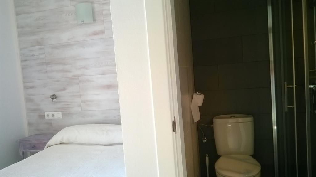 Hostal Paris Ciutadella ซิวตาเดญา ห้อง รูปภาพ
