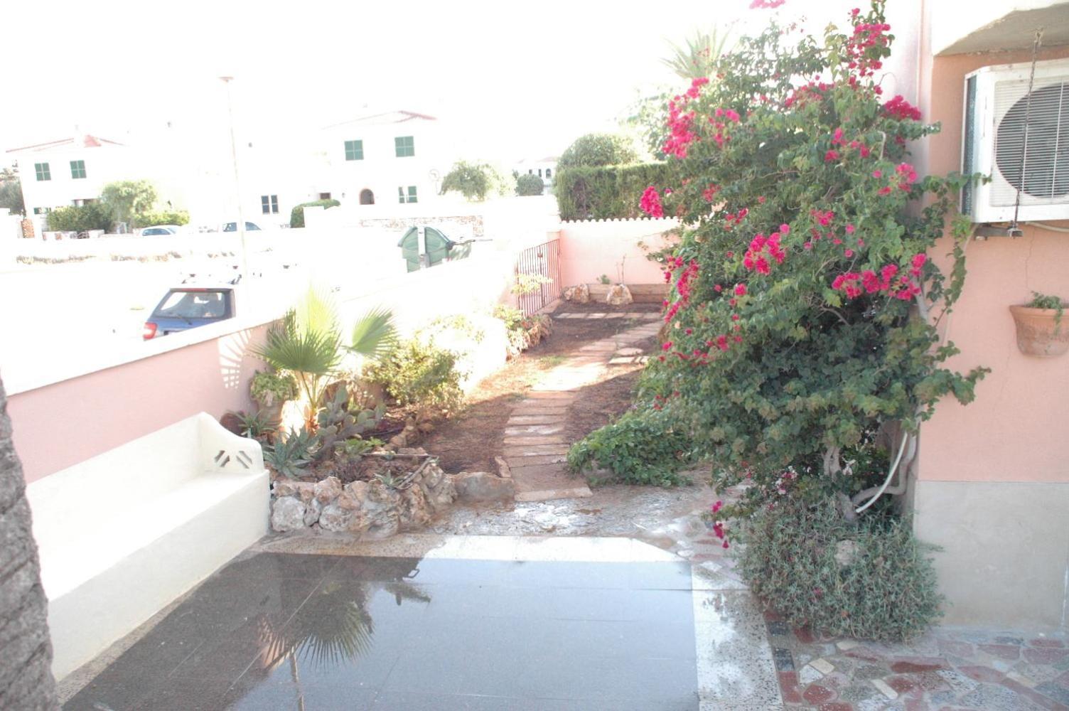 Hostal Paris Ciutadella ซิวตาเดญา ภายนอก รูปภาพ